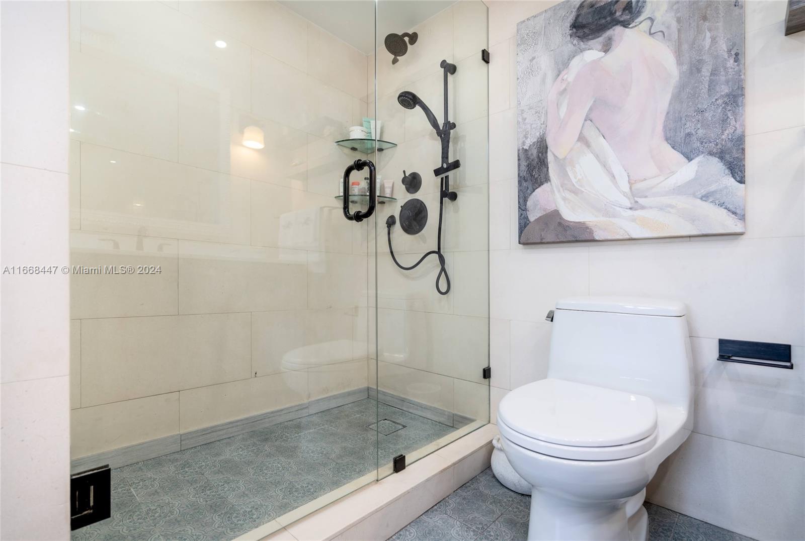 AQUASOL CONDO - Residential