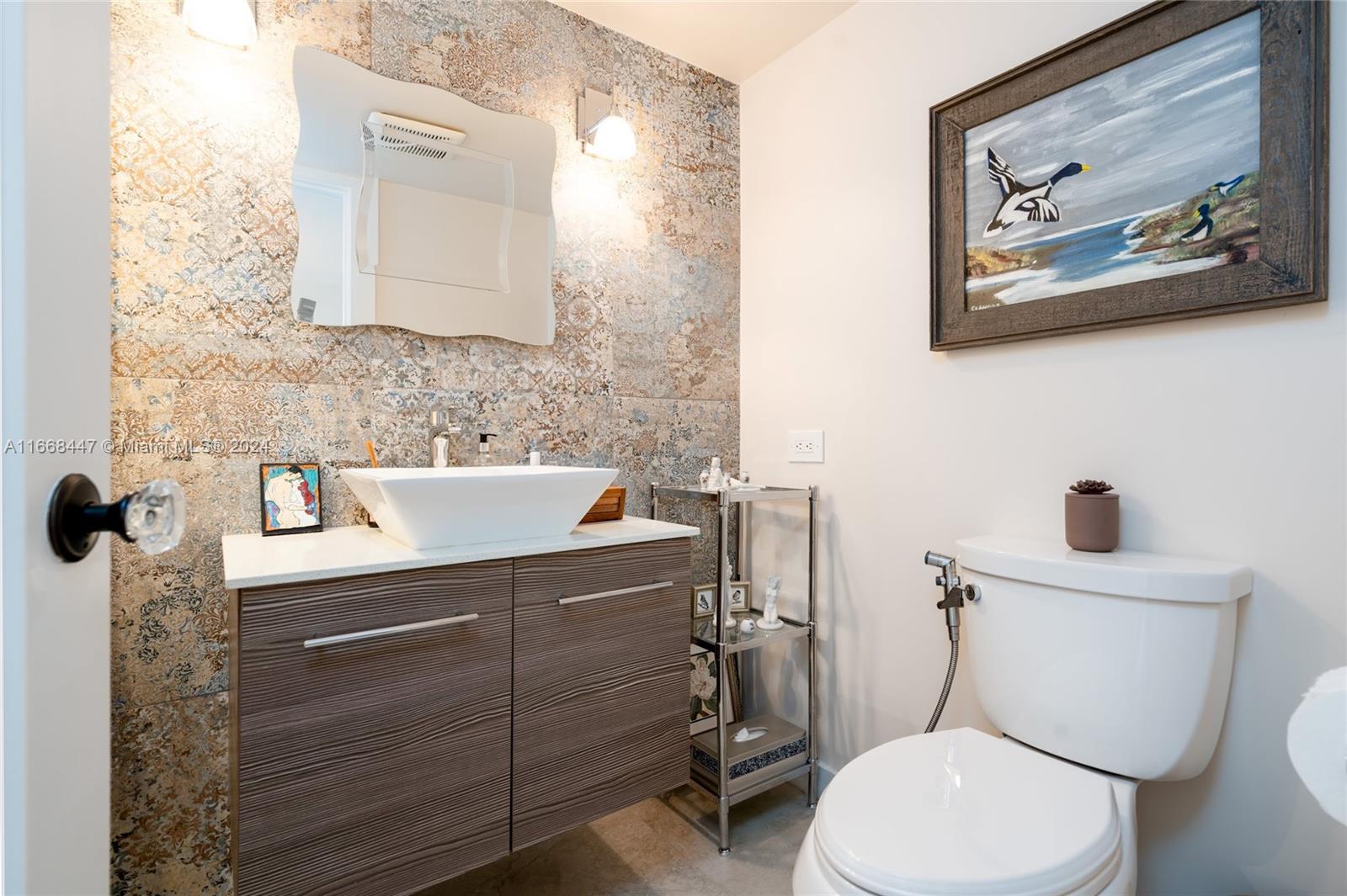 AQUASOL CONDO - Residential