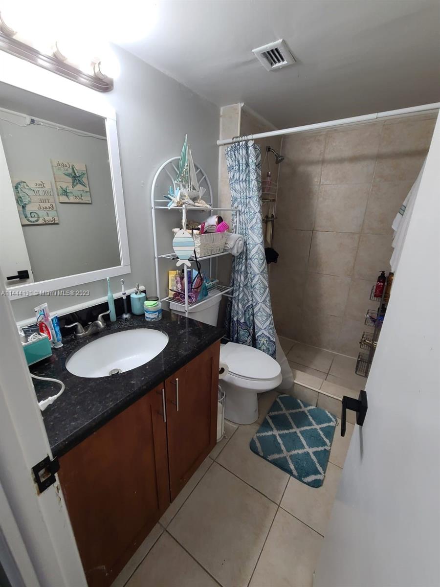 MONTECARLO CONDO - Residential