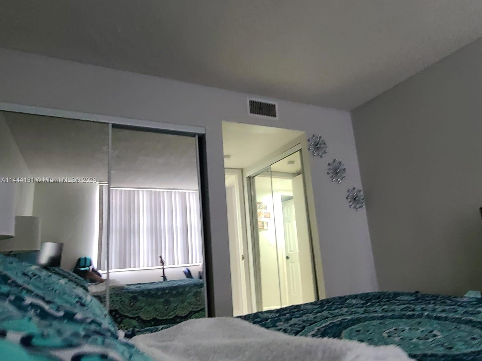 MONTECARLO CONDO - Residential