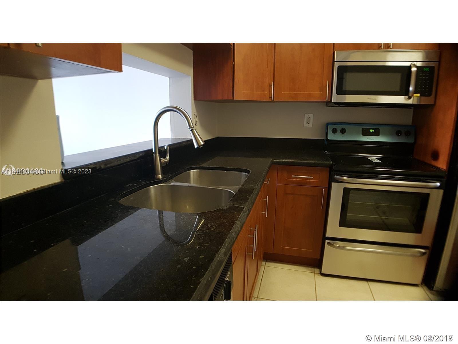MONTECARLO CONDO - Residential