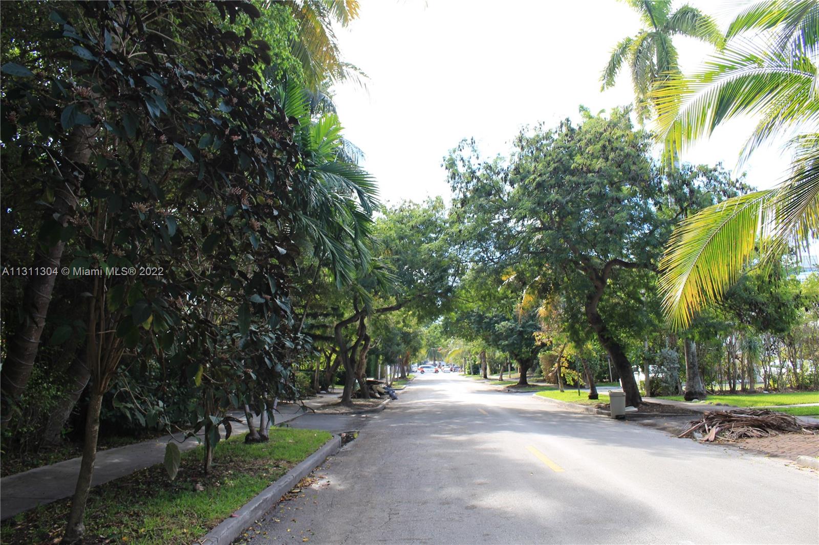 PALM VIEW SUB - Residential Lease