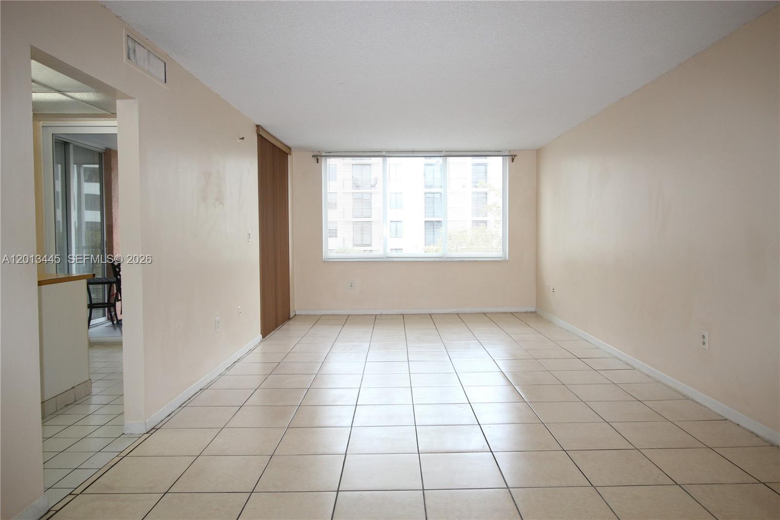 GREYNOLDS PARK CLUB CONDO - Residential