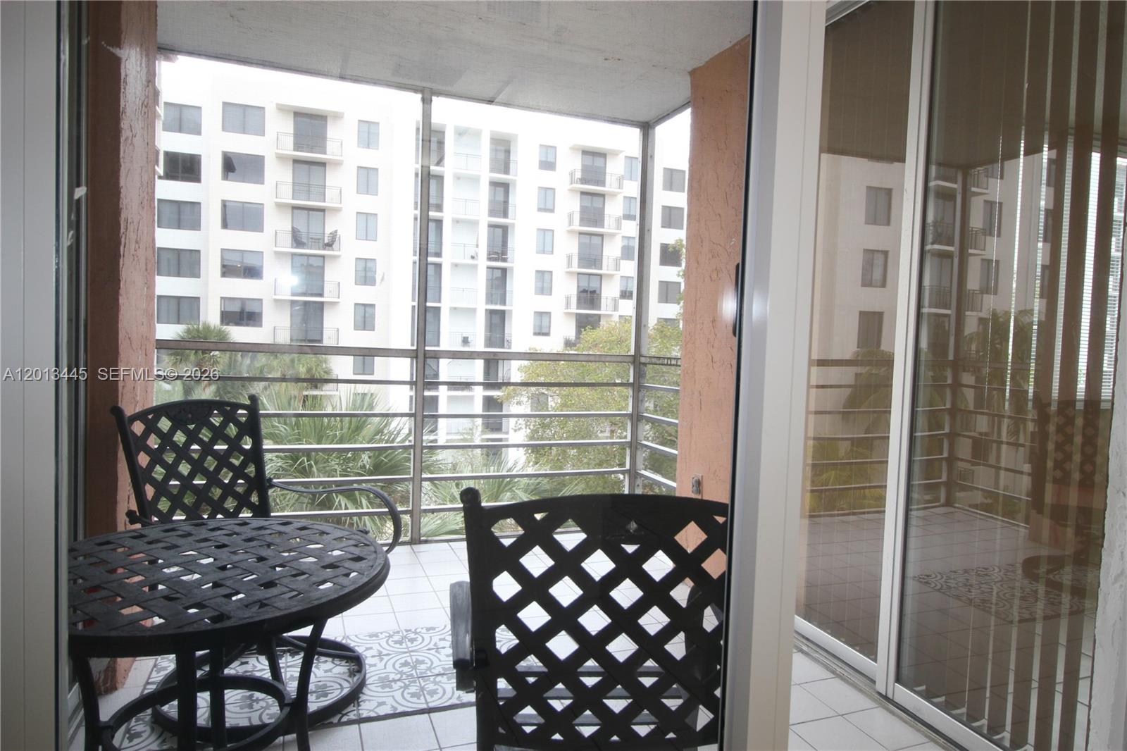 GREYNOLDS PARK CLUB CONDO - Residential