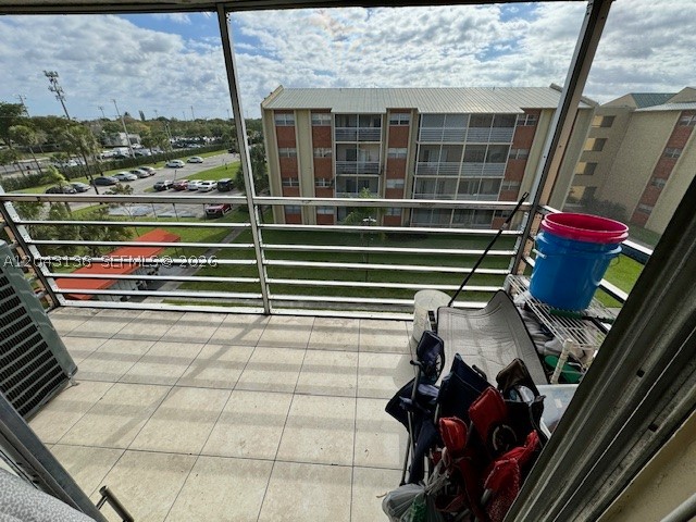SUNSET HILLS I CONDOMINIU - Residential