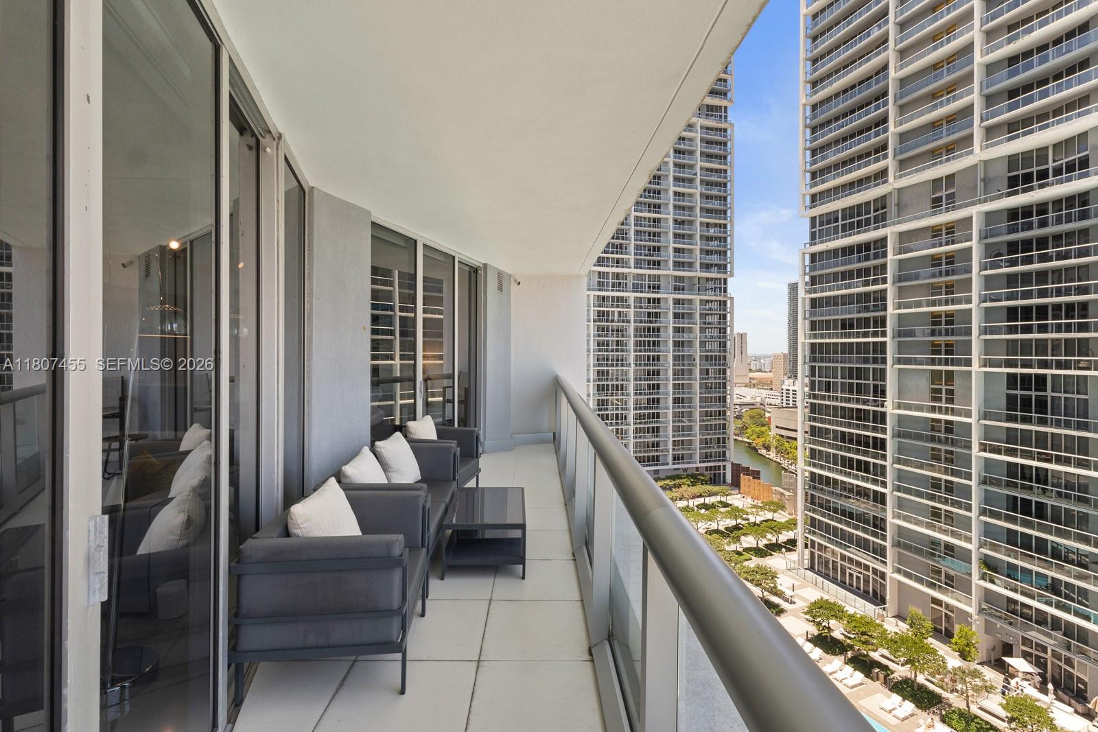ICON BRICKELL NO TWO - Residential