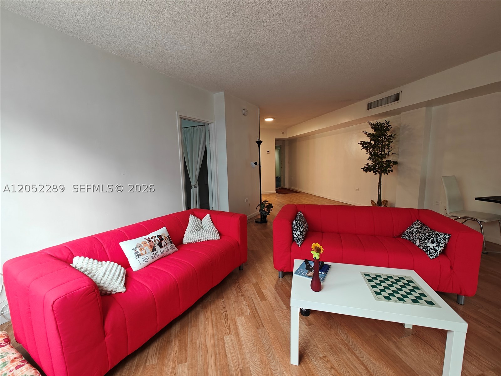 FOUR AMBASSADORS CONDO - Residential