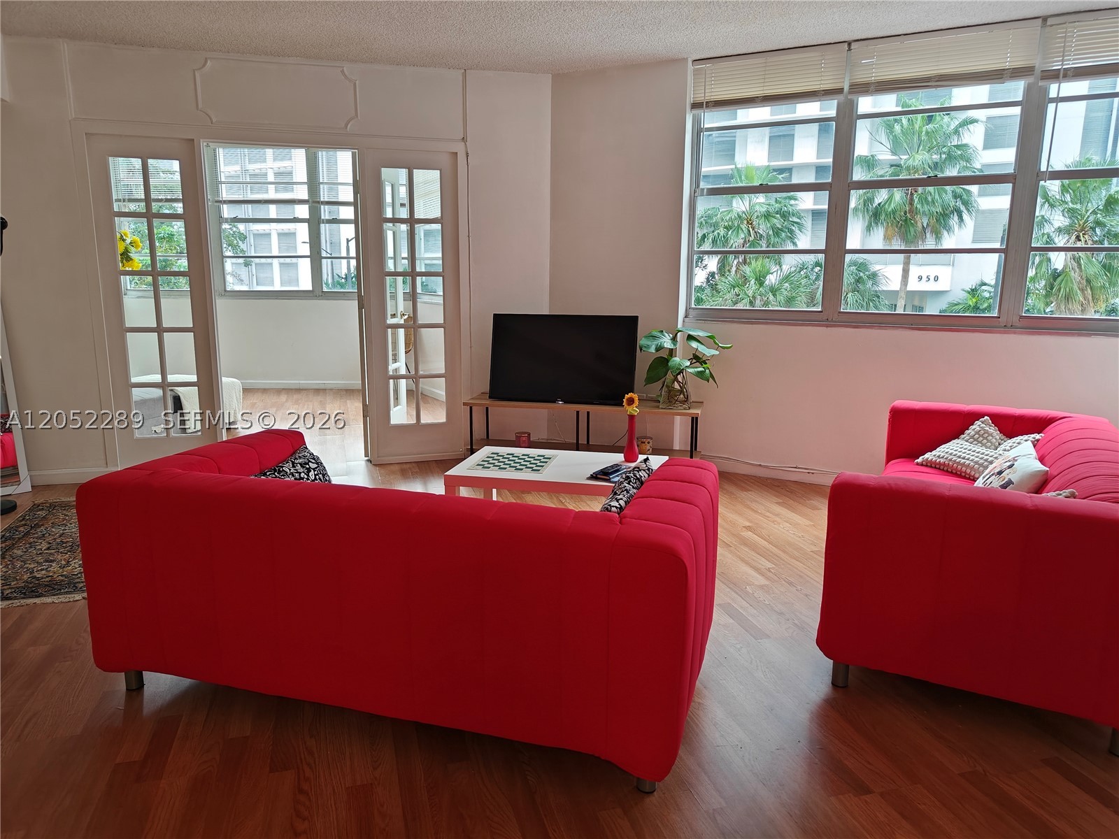 FOUR AMBASSADORS CONDO - Residential