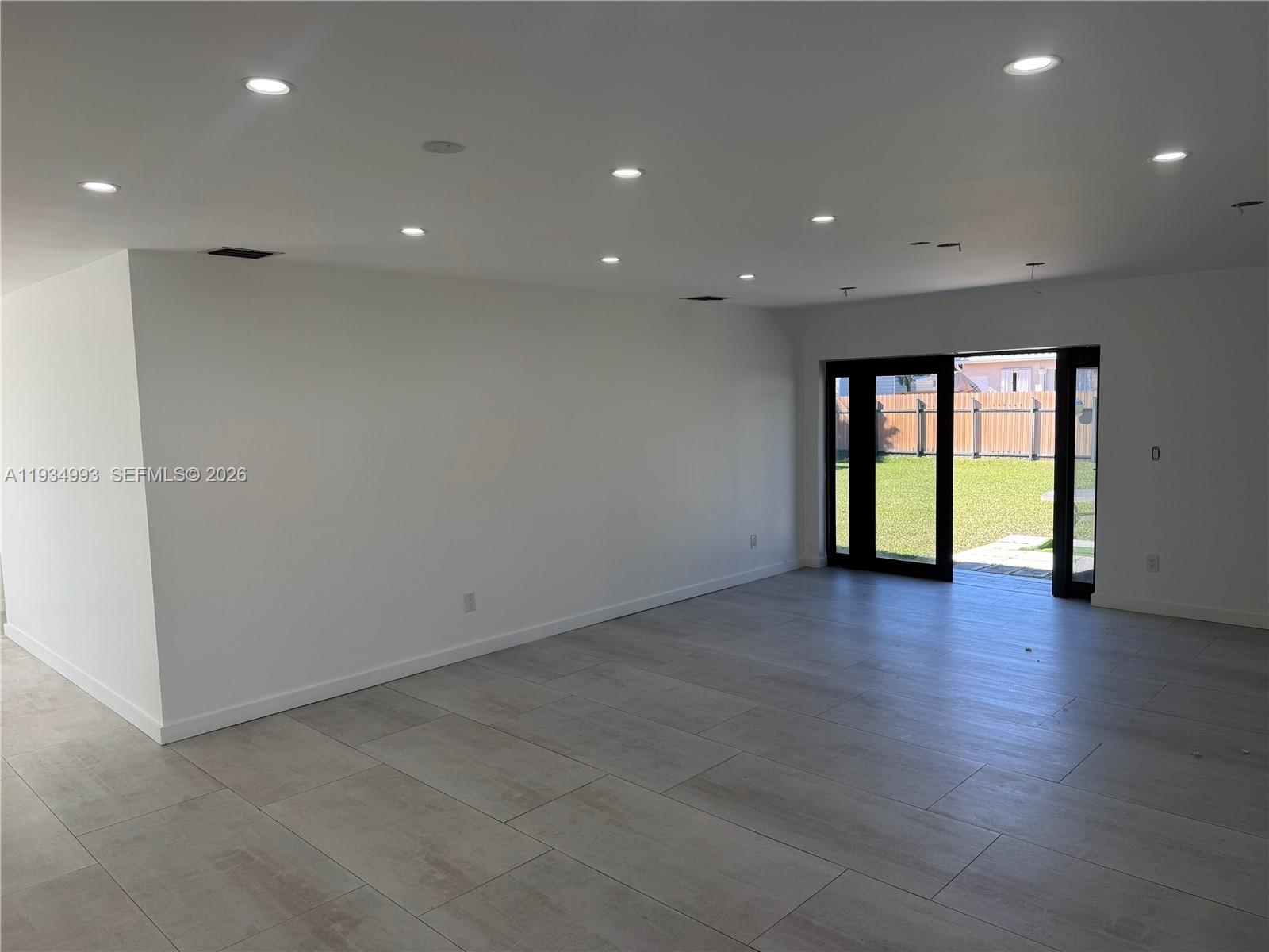SOUTHERN ESTATES 10TH ADD - Residential Lease
