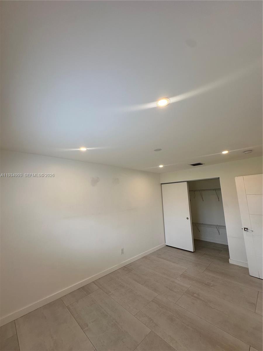 SOUTHERN ESTATES 10TH ADD - Residential Lease