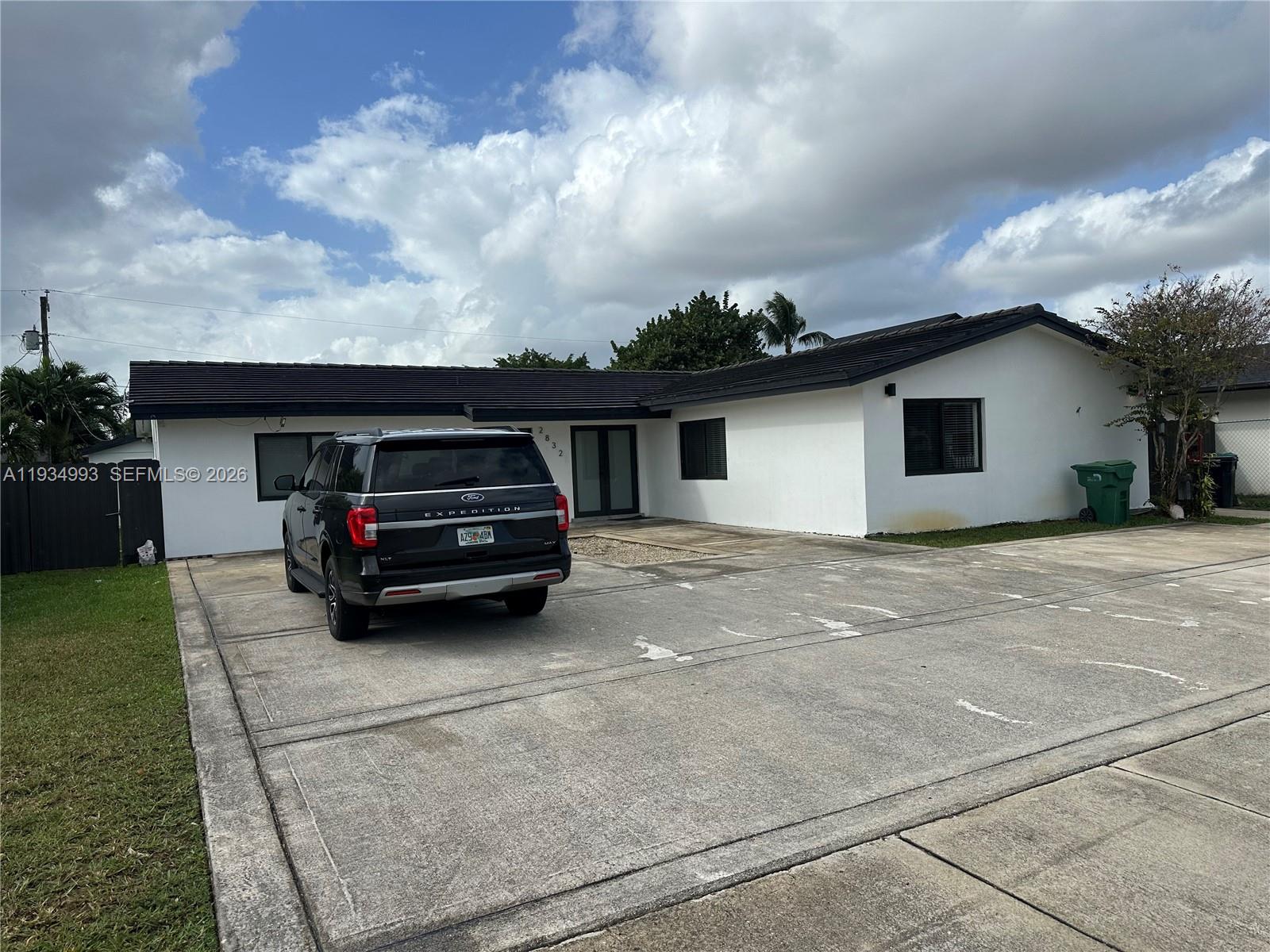 SOUTHERN ESTATES 10TH ADD - Residential Lease
