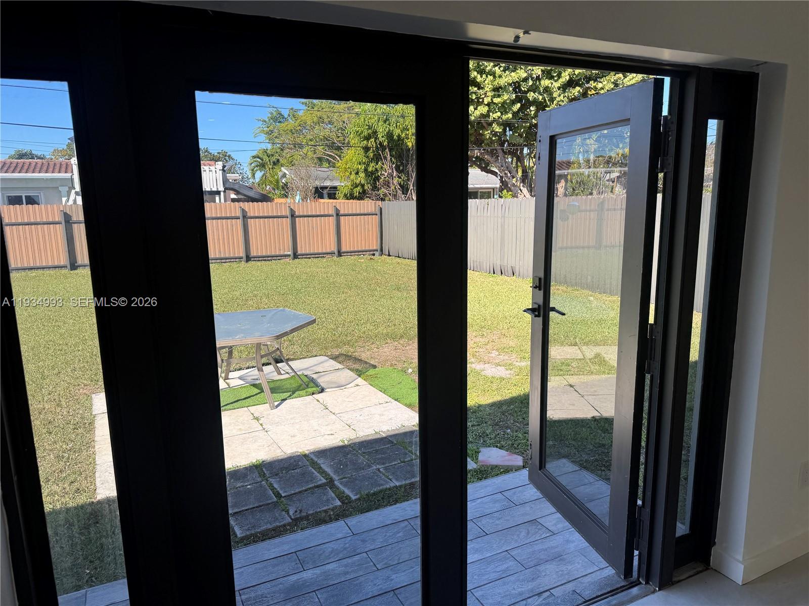 SOUTHERN ESTATES 10TH ADD - Residential Lease