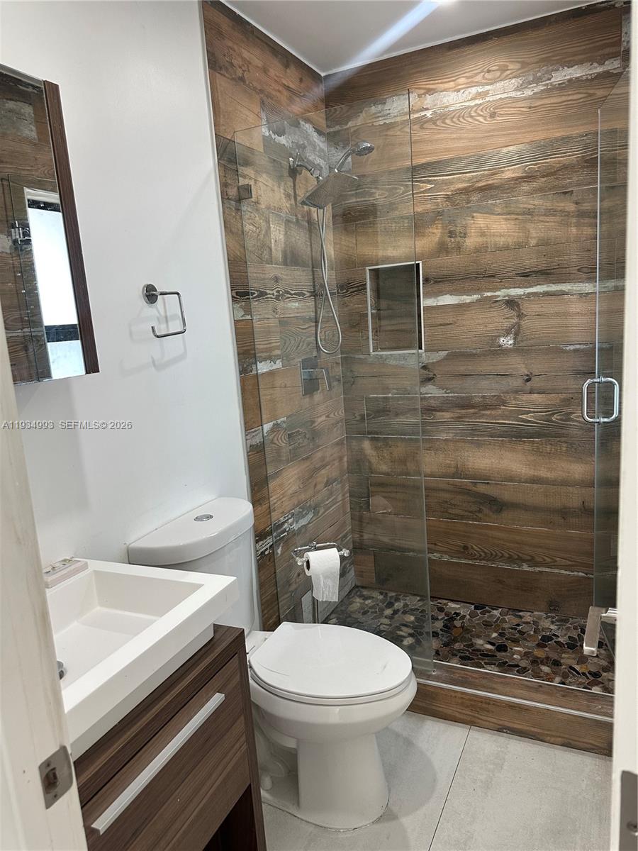 SOUTHERN ESTATES 10TH ADD - Residential Lease