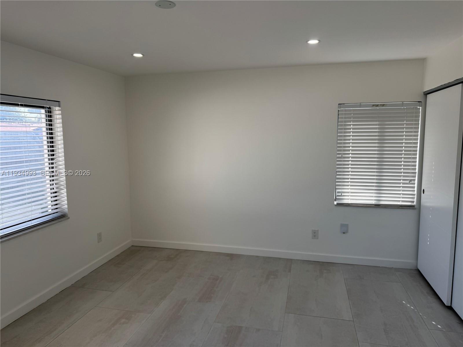 SOUTHERN ESTATES 10TH ADD - Residential Lease