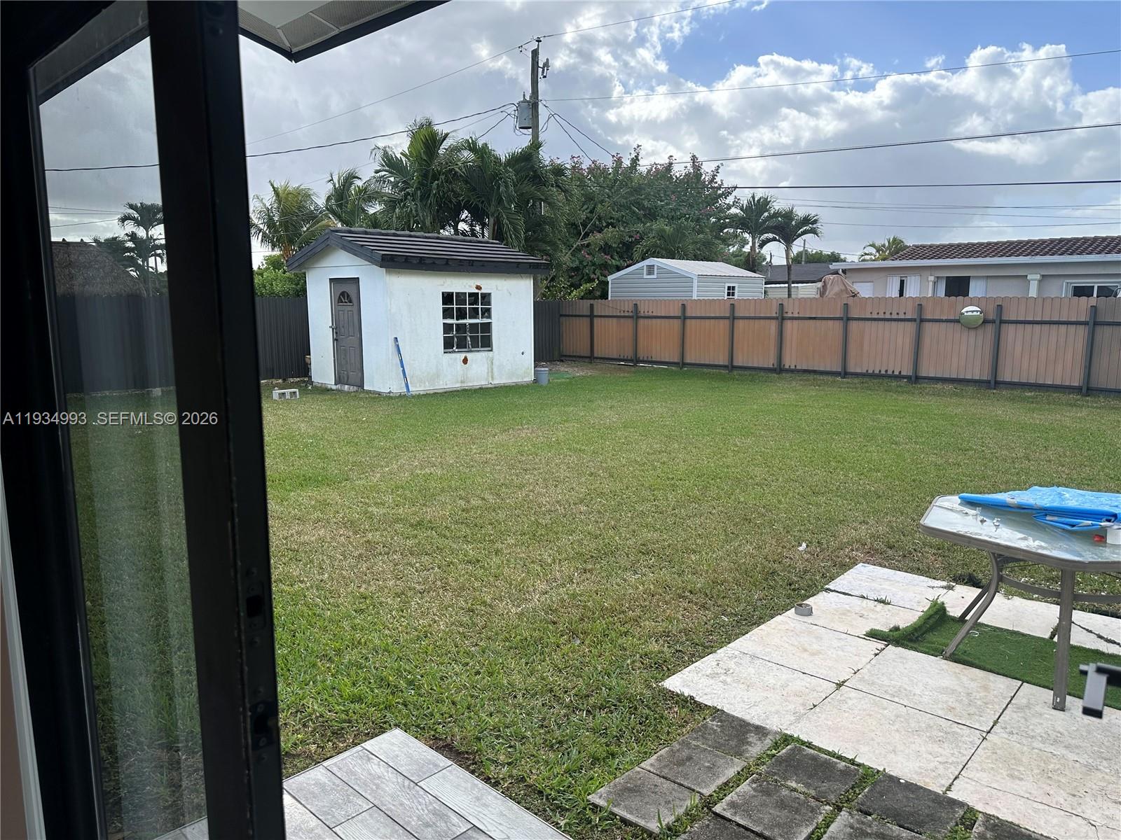 SOUTHERN ESTATES 10TH ADD - Residential Lease
