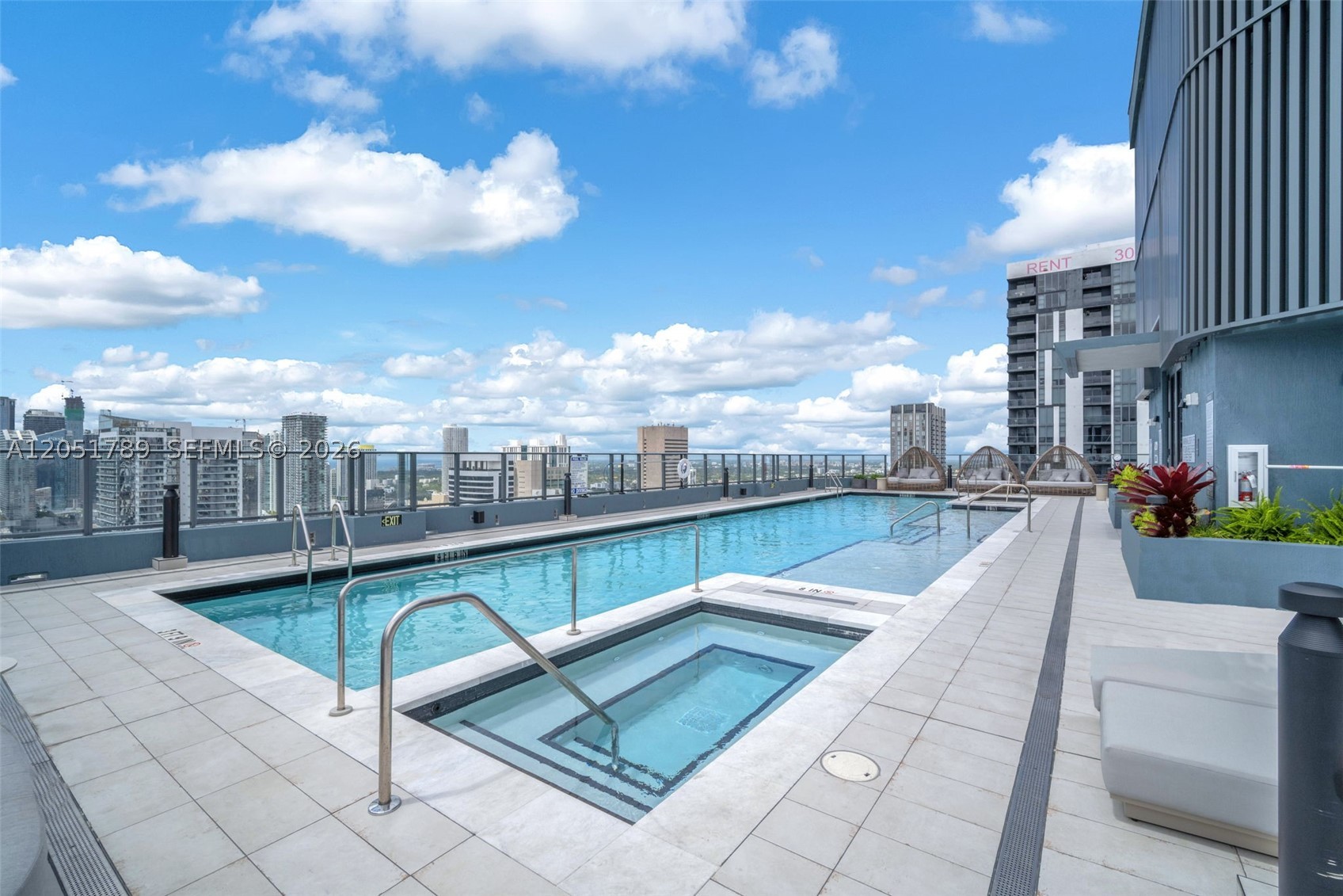 501 First Residences - Residential