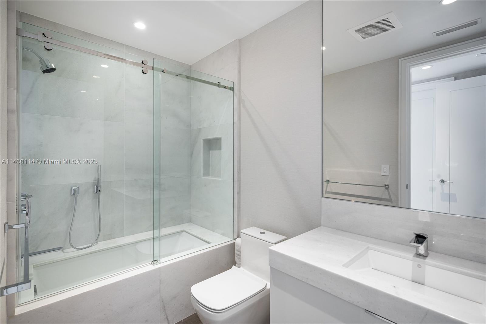 ESTATES AT ACQUALINA - Residential Lease