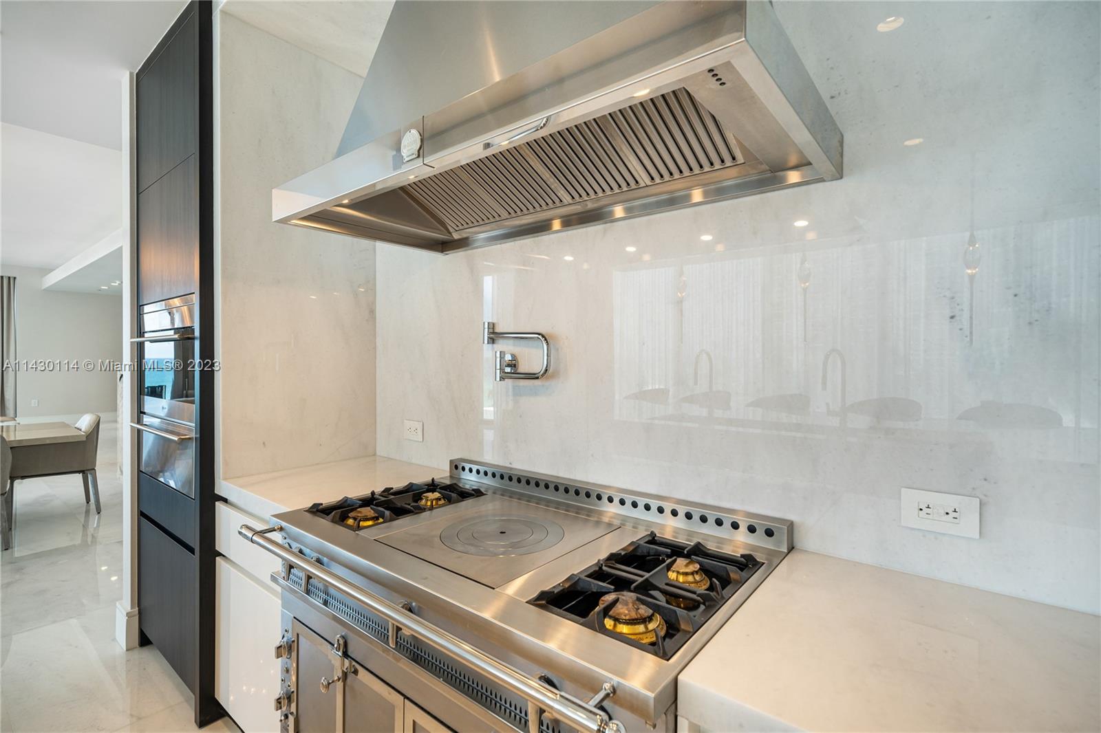ESTATES AT ACQUALINA - Residential Lease