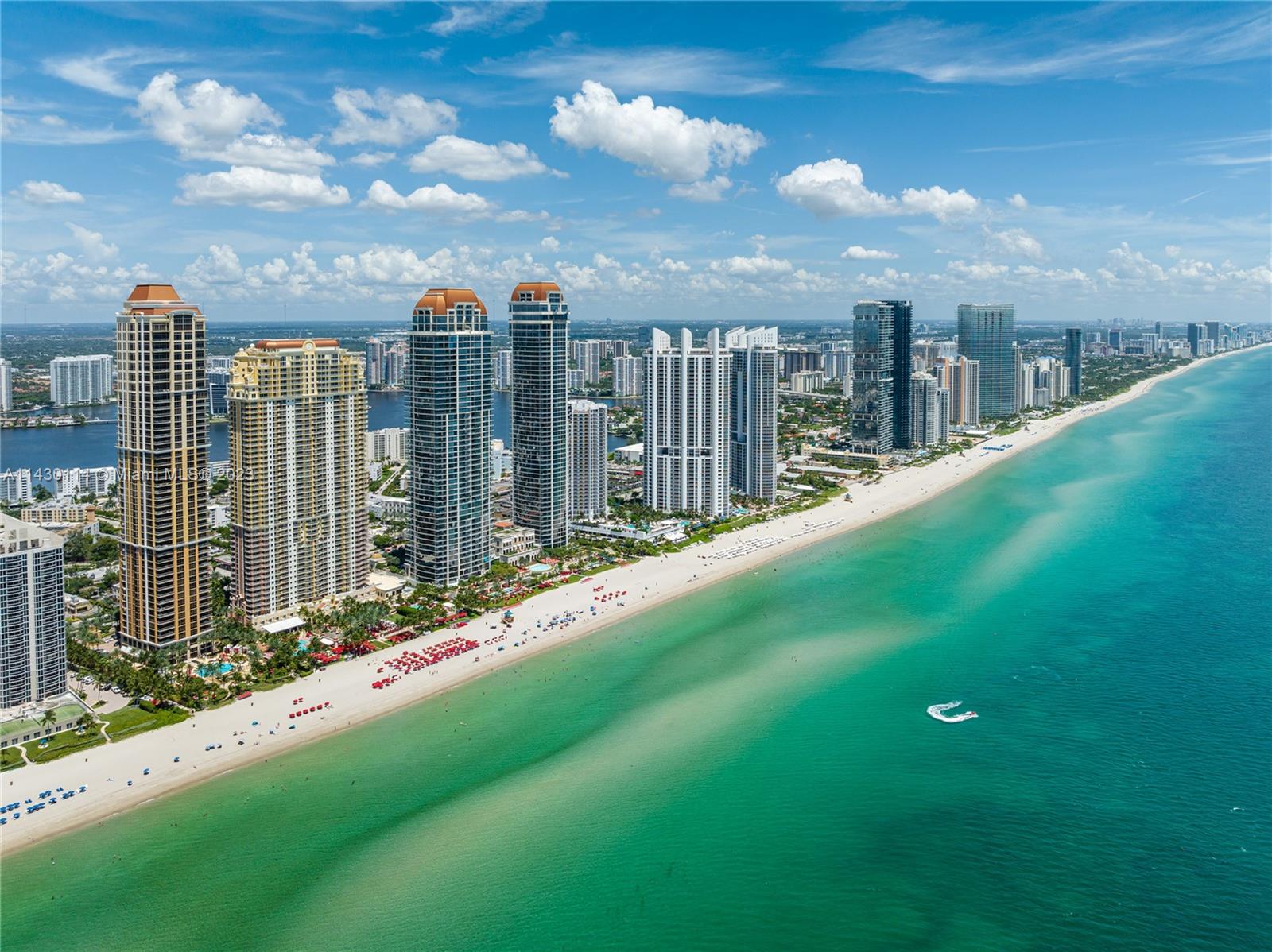 ESTATES AT ACQUALINA - Residential Lease