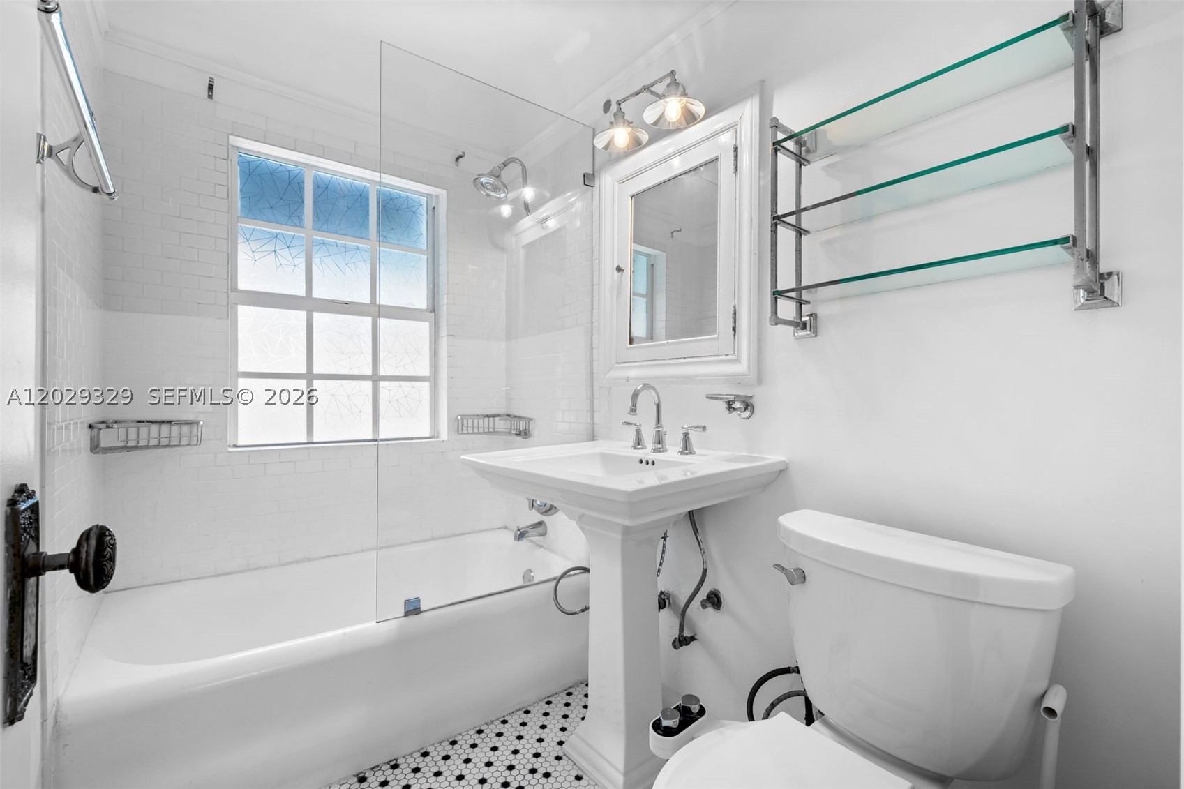 SHORECREST - Residential