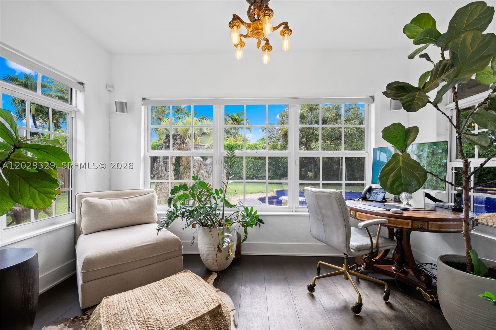 SHORECREST - Residential