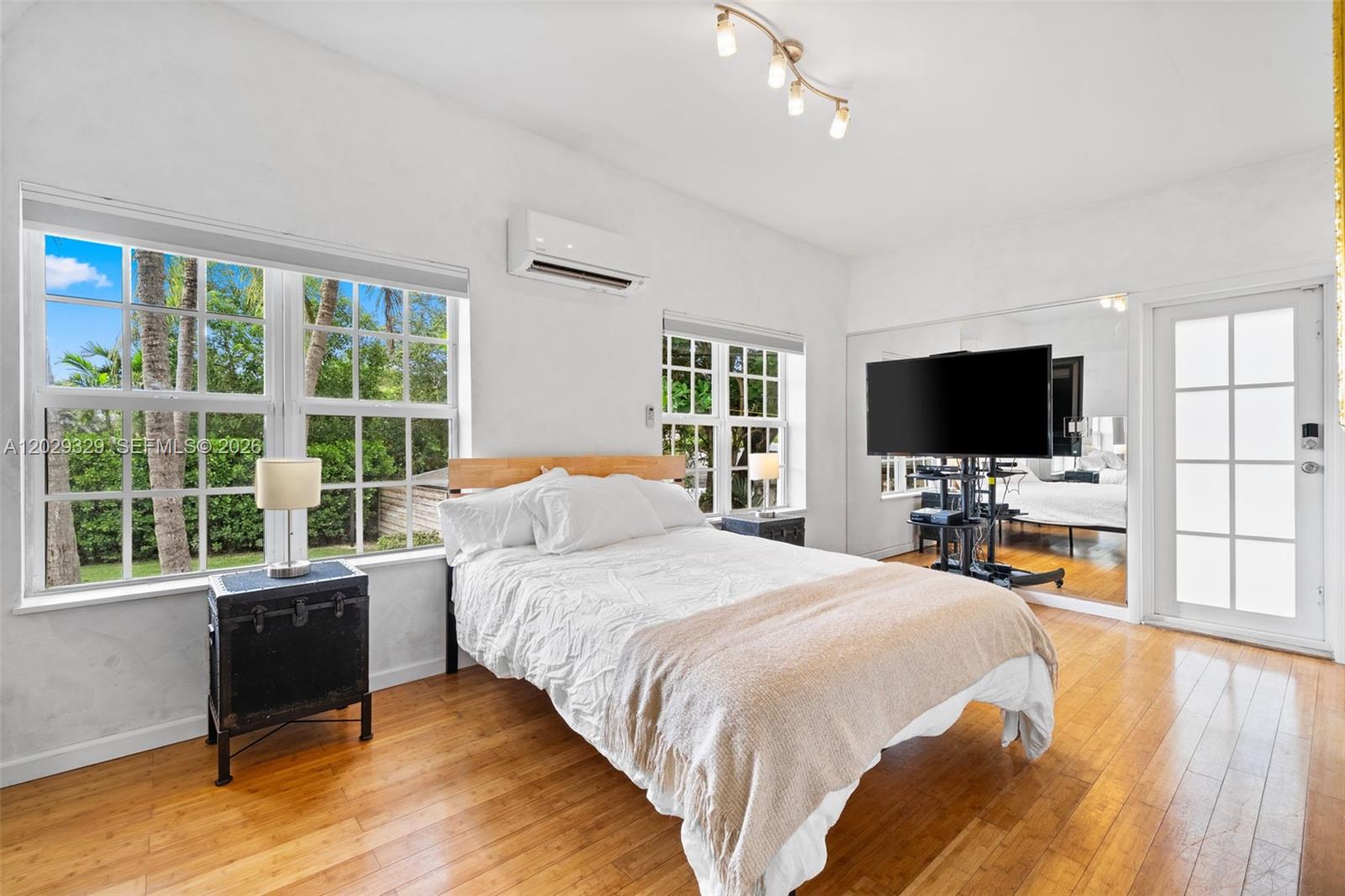 SHORECREST - Residential