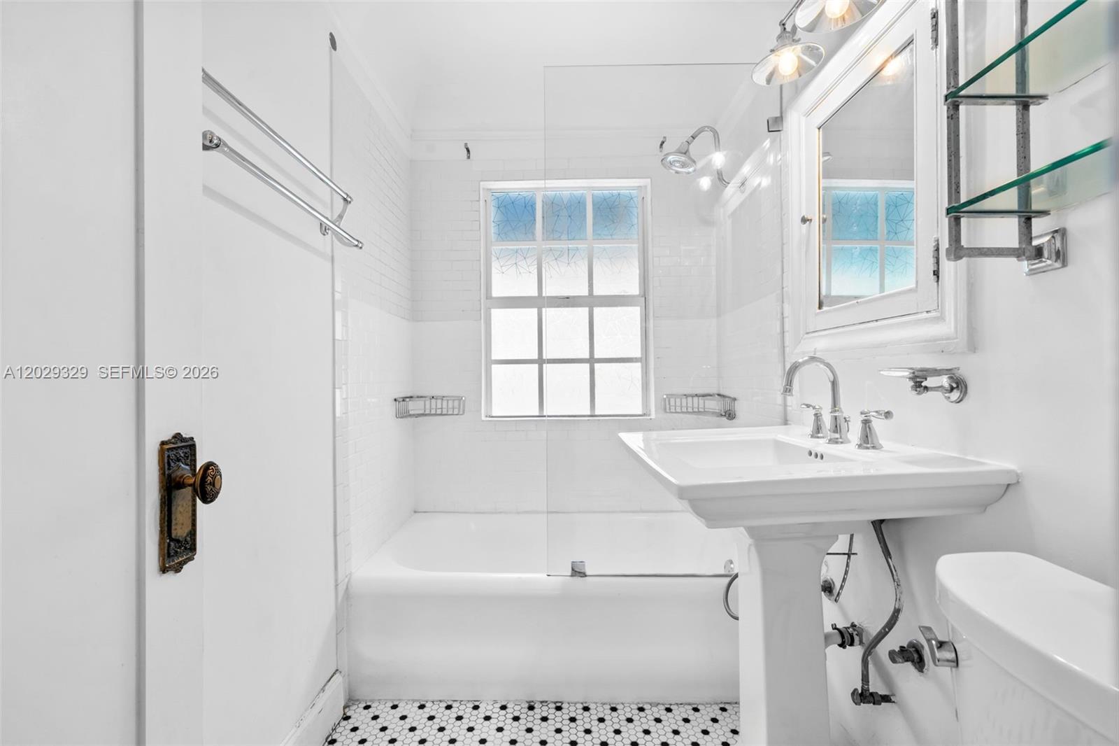 SHORECREST - Residential