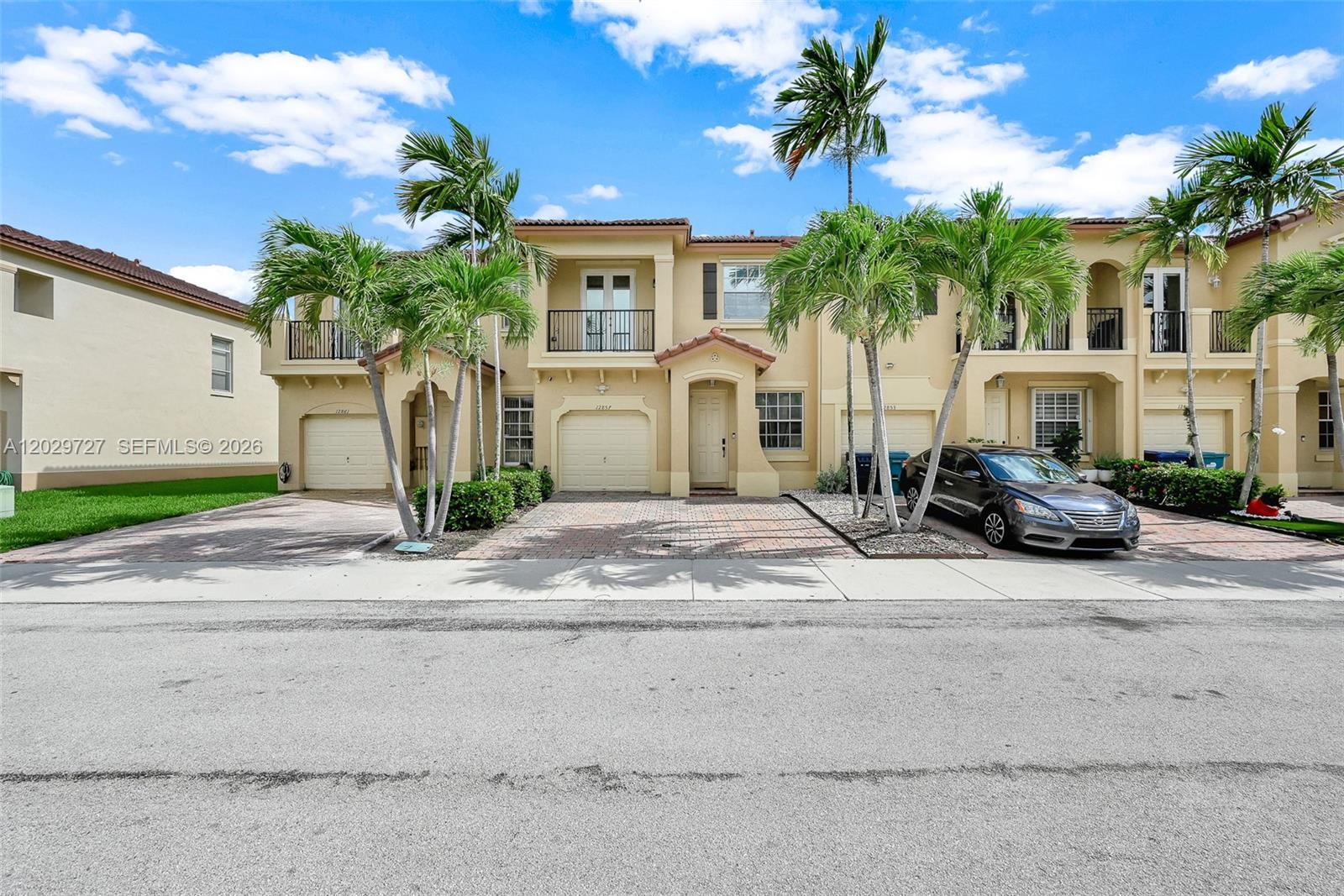 COURTS AT TUSCANY - Residential