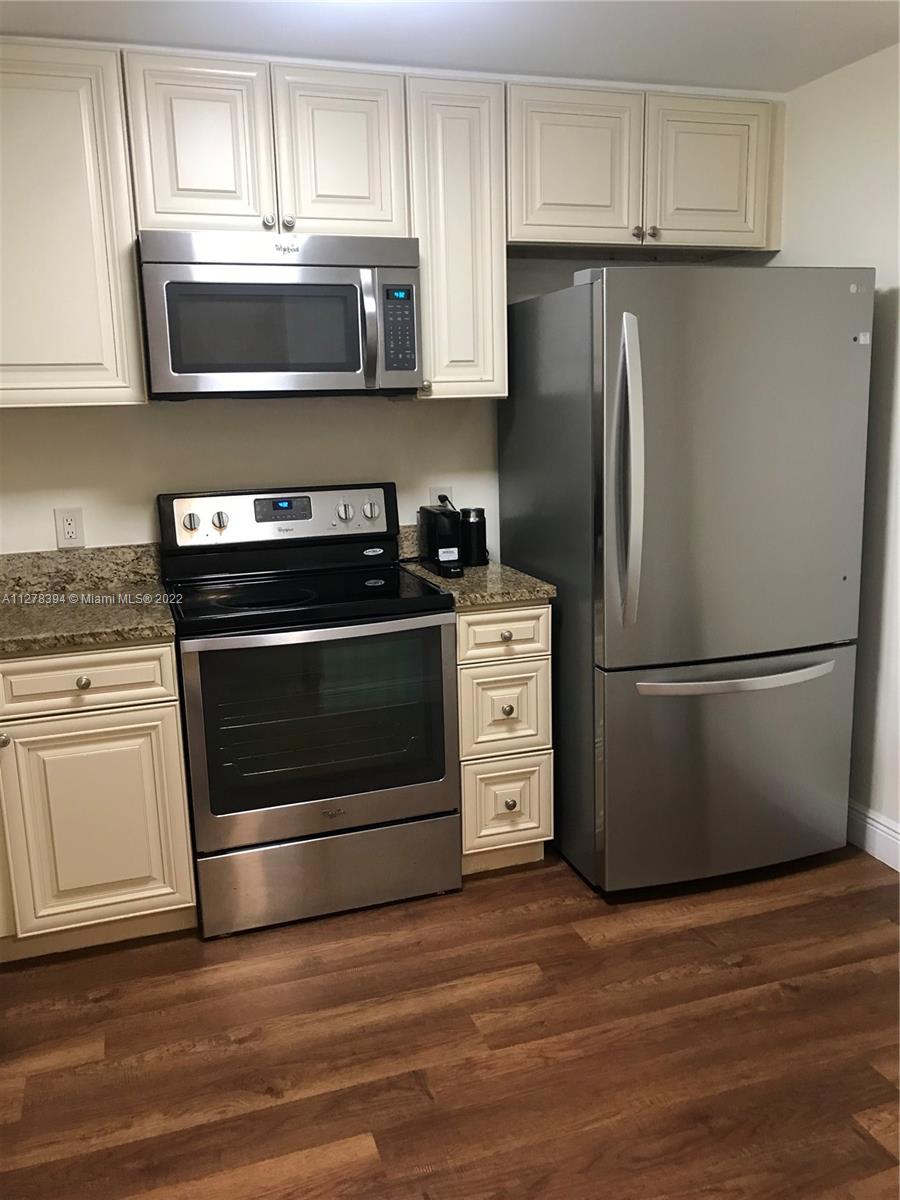 BERMUDA VILLAGE B CONDO - Residential