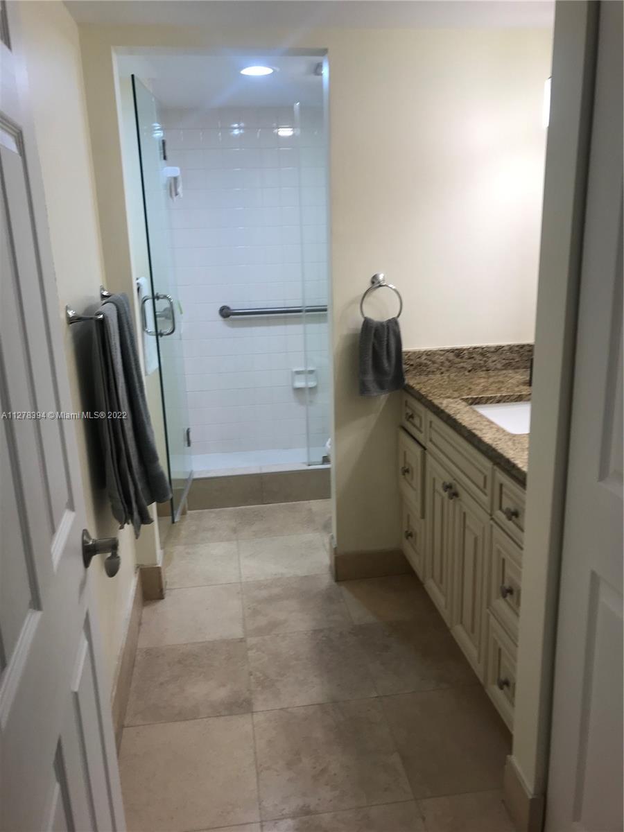 BERMUDA VILLAGE B CONDO - Residential