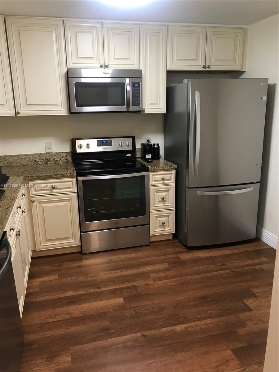 BERMUDA VILLAGE B CONDO - Residential