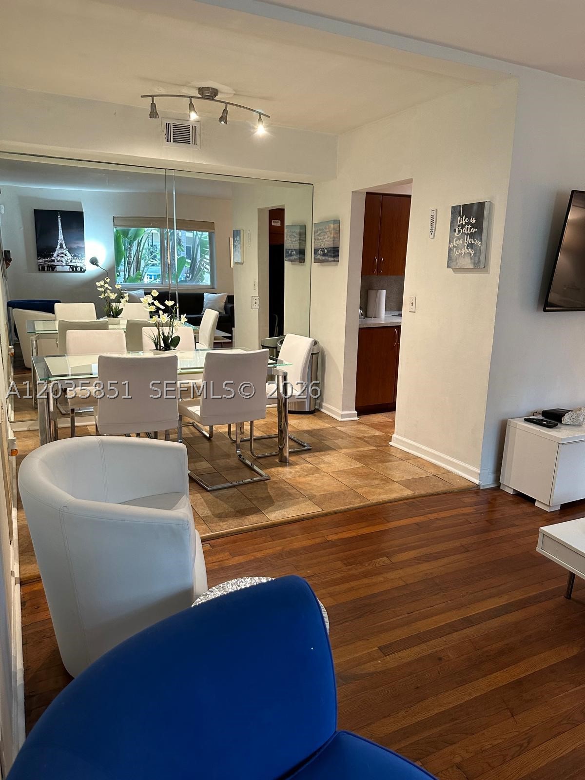 WESTGATE RESIDENCE CONDO - Residential