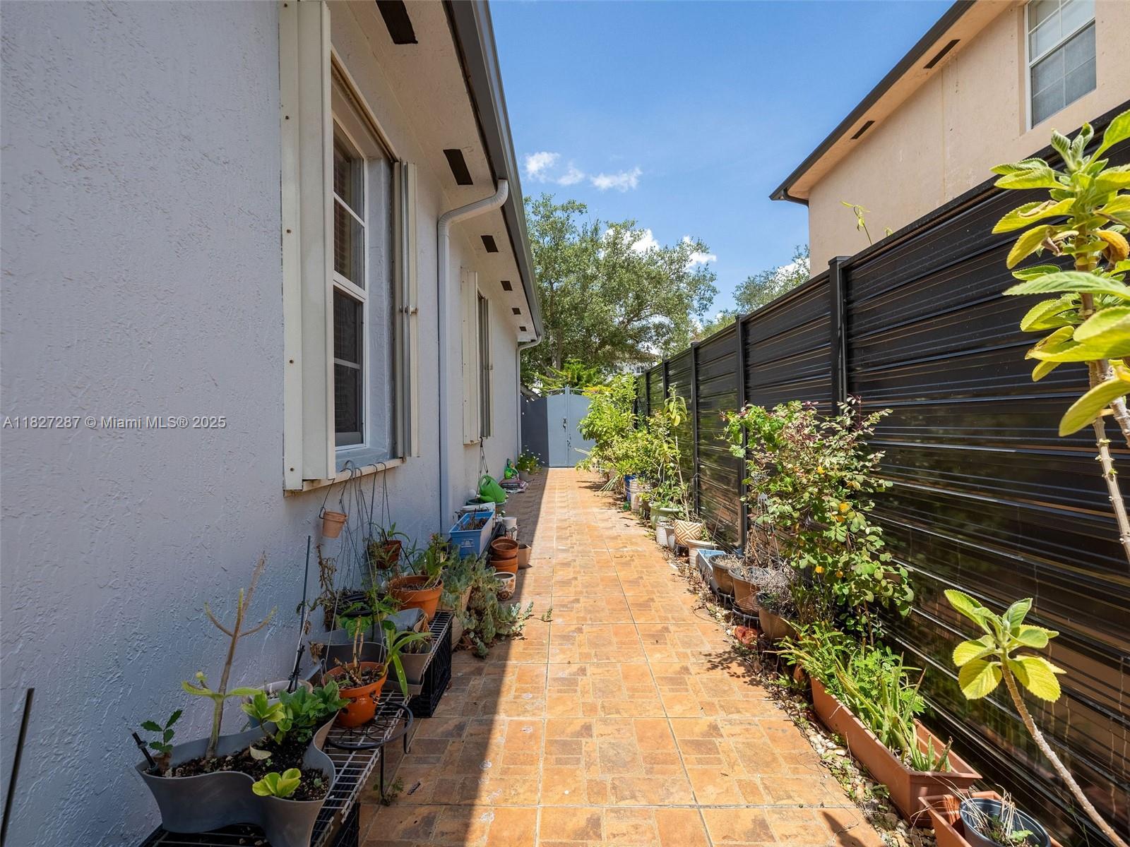 PRIMAVERA - Residential