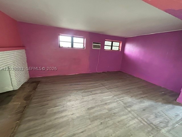 LAUDERDALE MANORS ADD - Residential