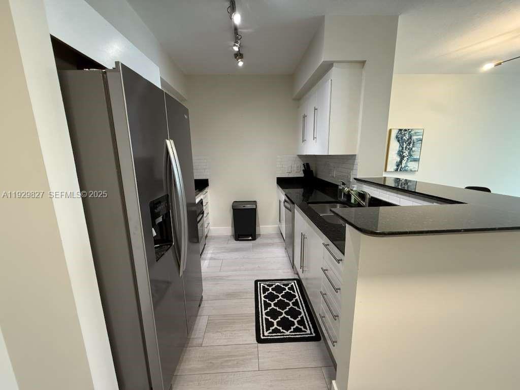 ONE MIAMI WEST CONDO - Residential Lease