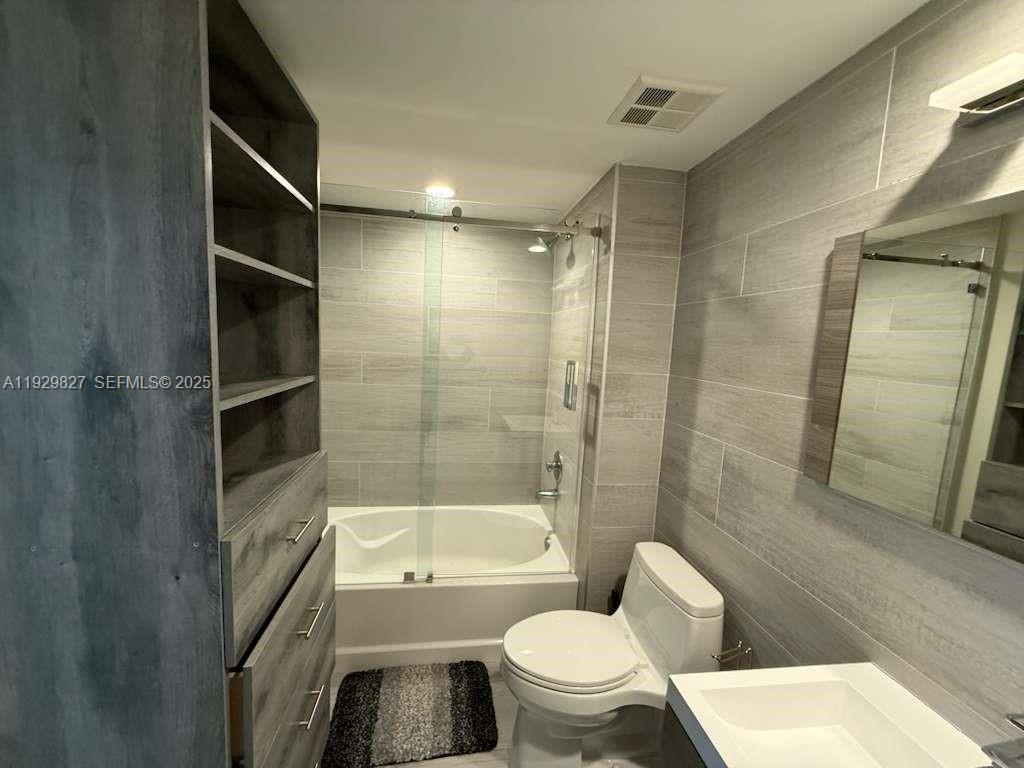 ONE MIAMI WEST CONDO - Residential Lease