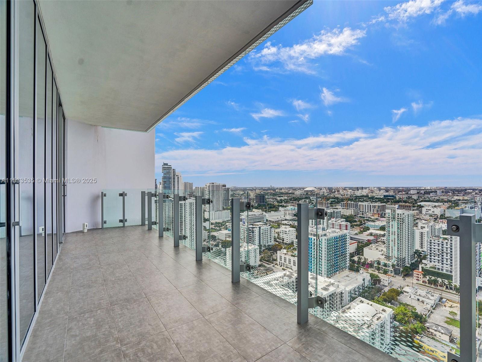 ESCOTTONIA PARK - Residential