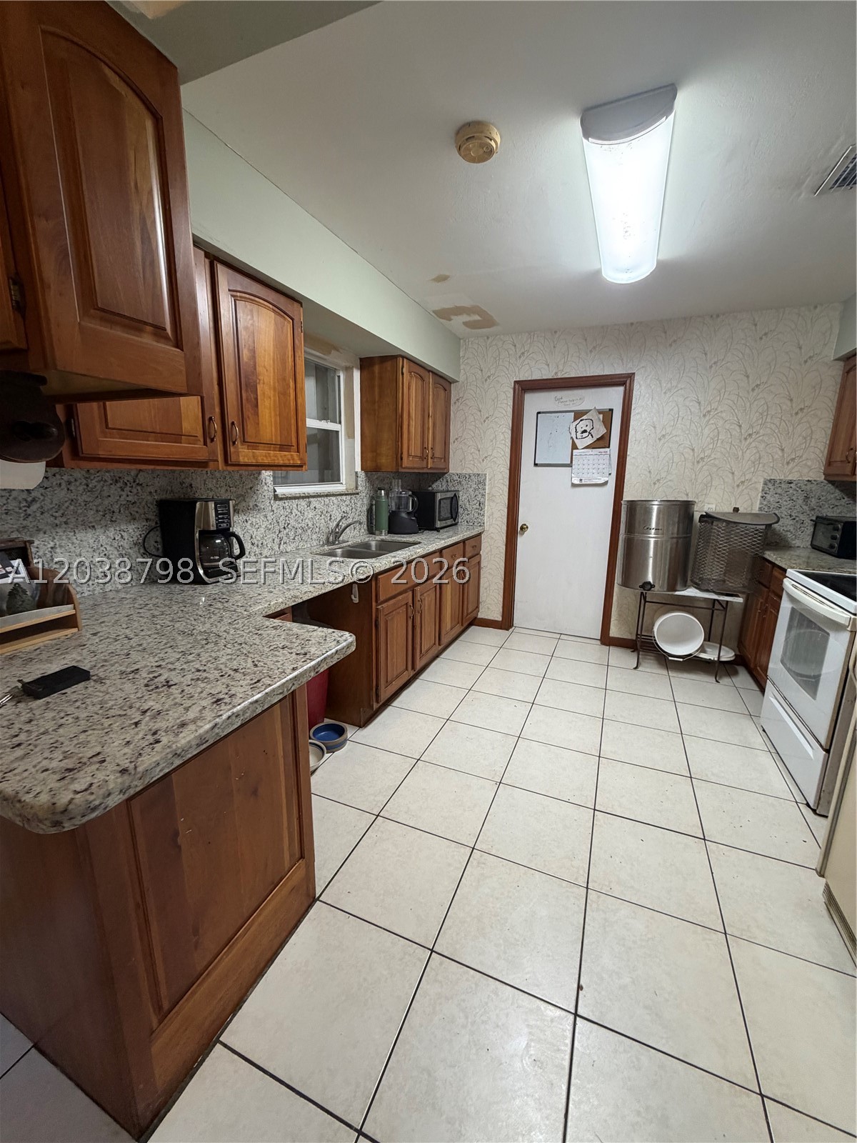 LUCILLE PARK - Residential