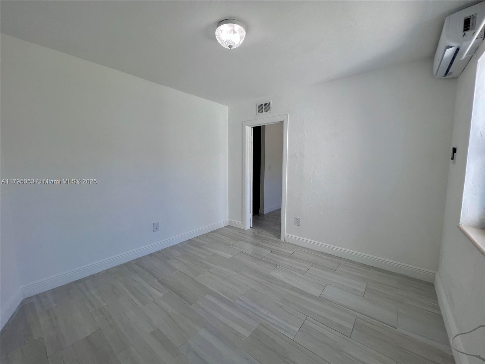 WINONA PARK 1ST ADDN - Residential Lease