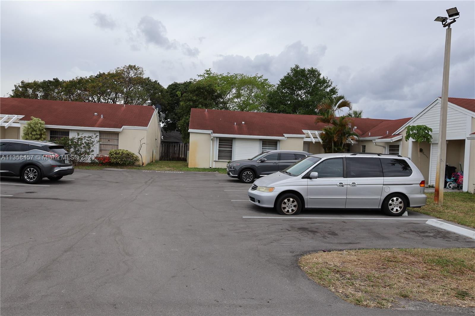SIERRA RIDGE CONDO B - Residential