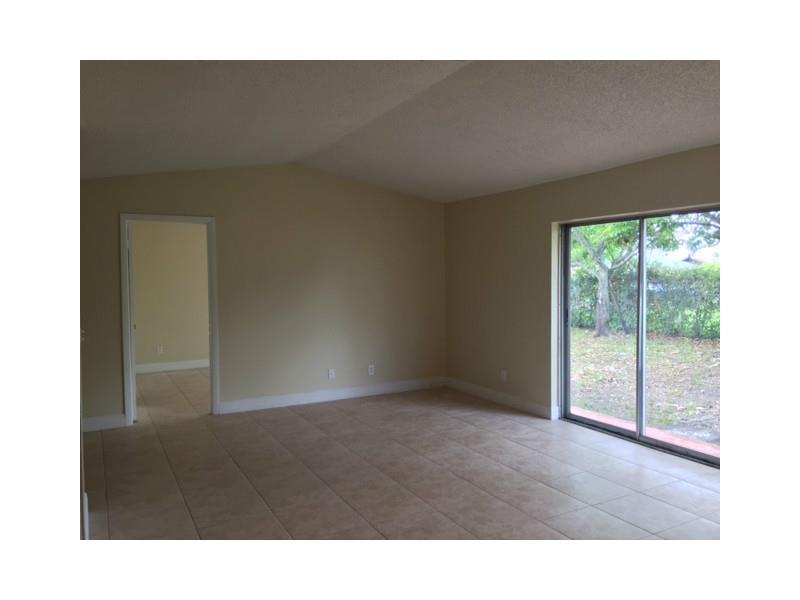 FAIRLAND GARDENS - Residential