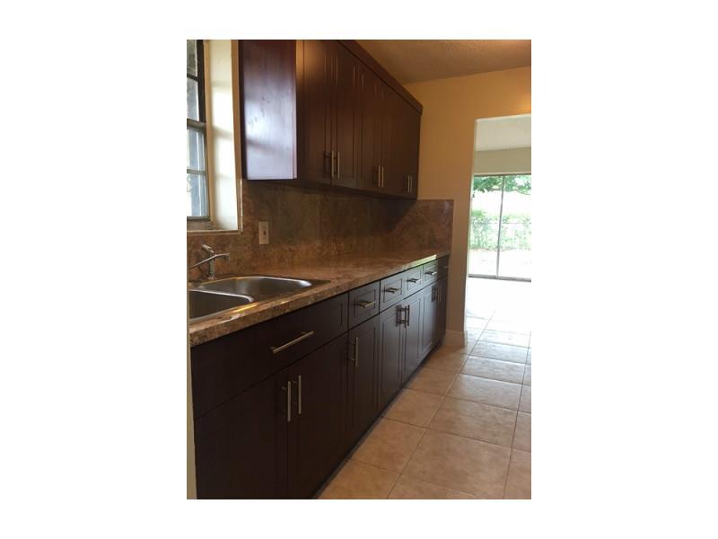 FAIRLAND GARDENS - Residential