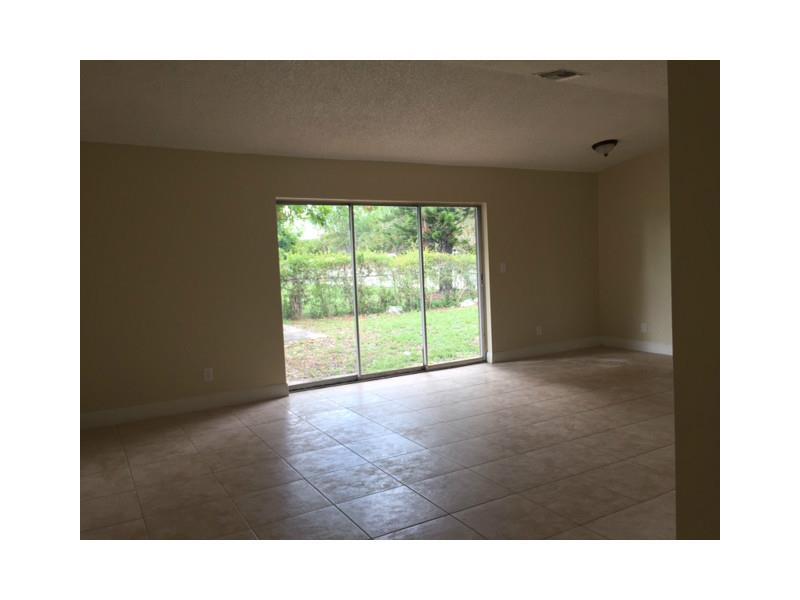 FAIRLAND GARDENS - Residential