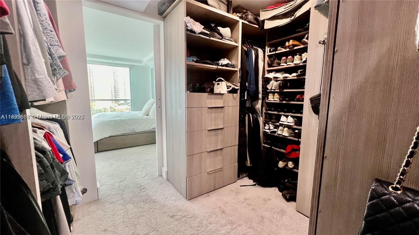 OCEANIA IV CONDO - Residential