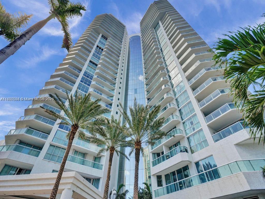 OCEANIA IV CONDO - Residential