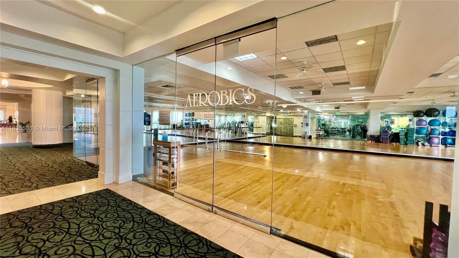 OCEANIA IV CONDO - Residential