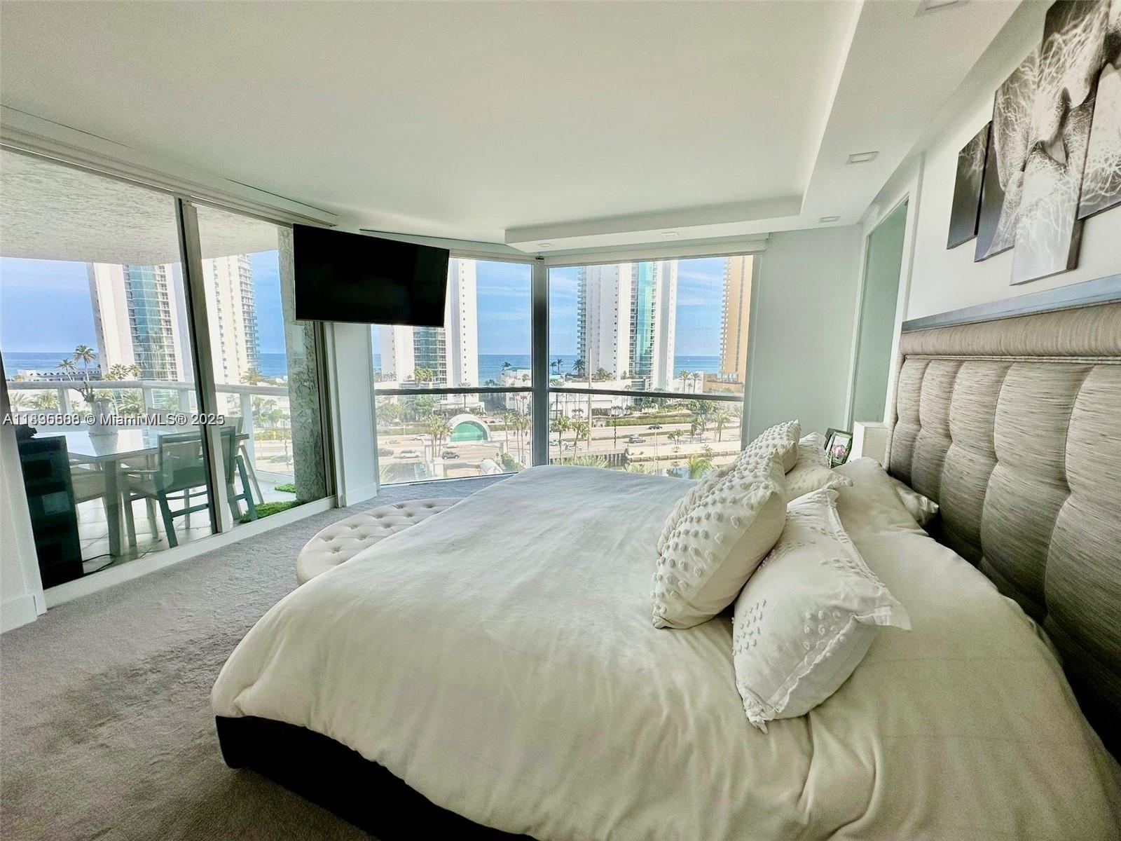 OCEANIA IV CONDO - Residential