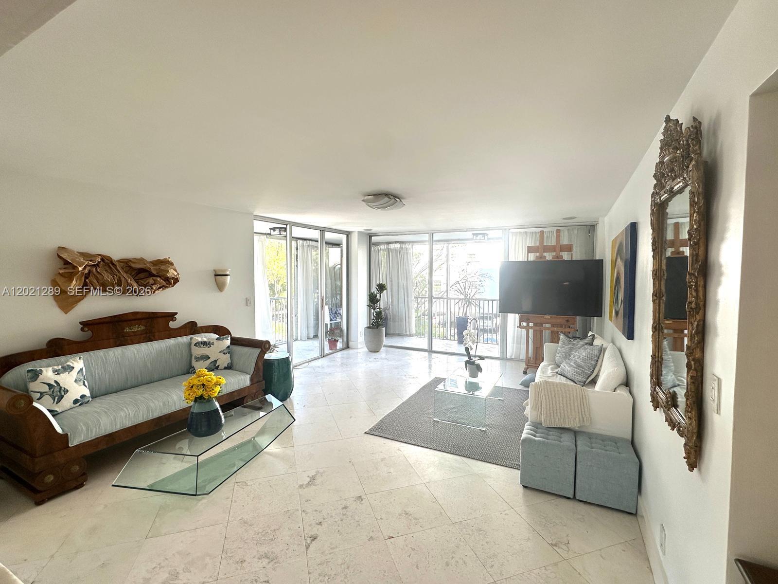 ISLAND BREAKERS CONDO - Residential