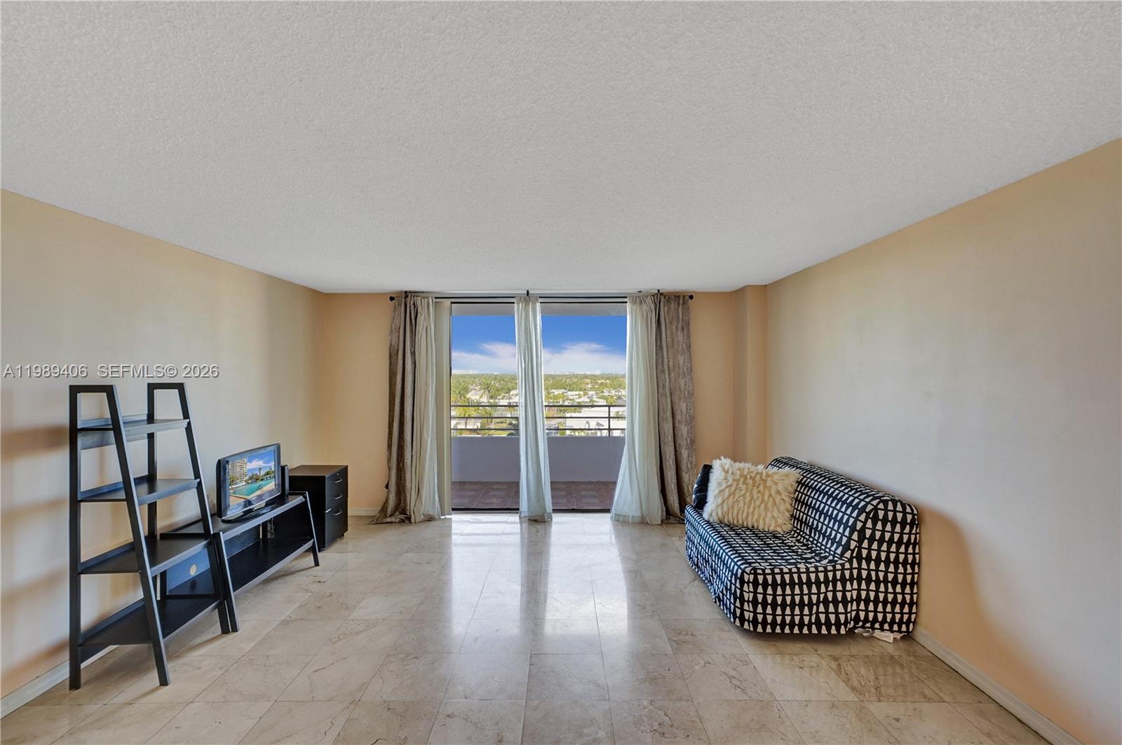OLYMPUS CONDO PHASE - Residential