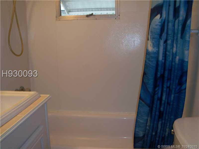 HALLANDALE TRAILER ESTATE - Residential